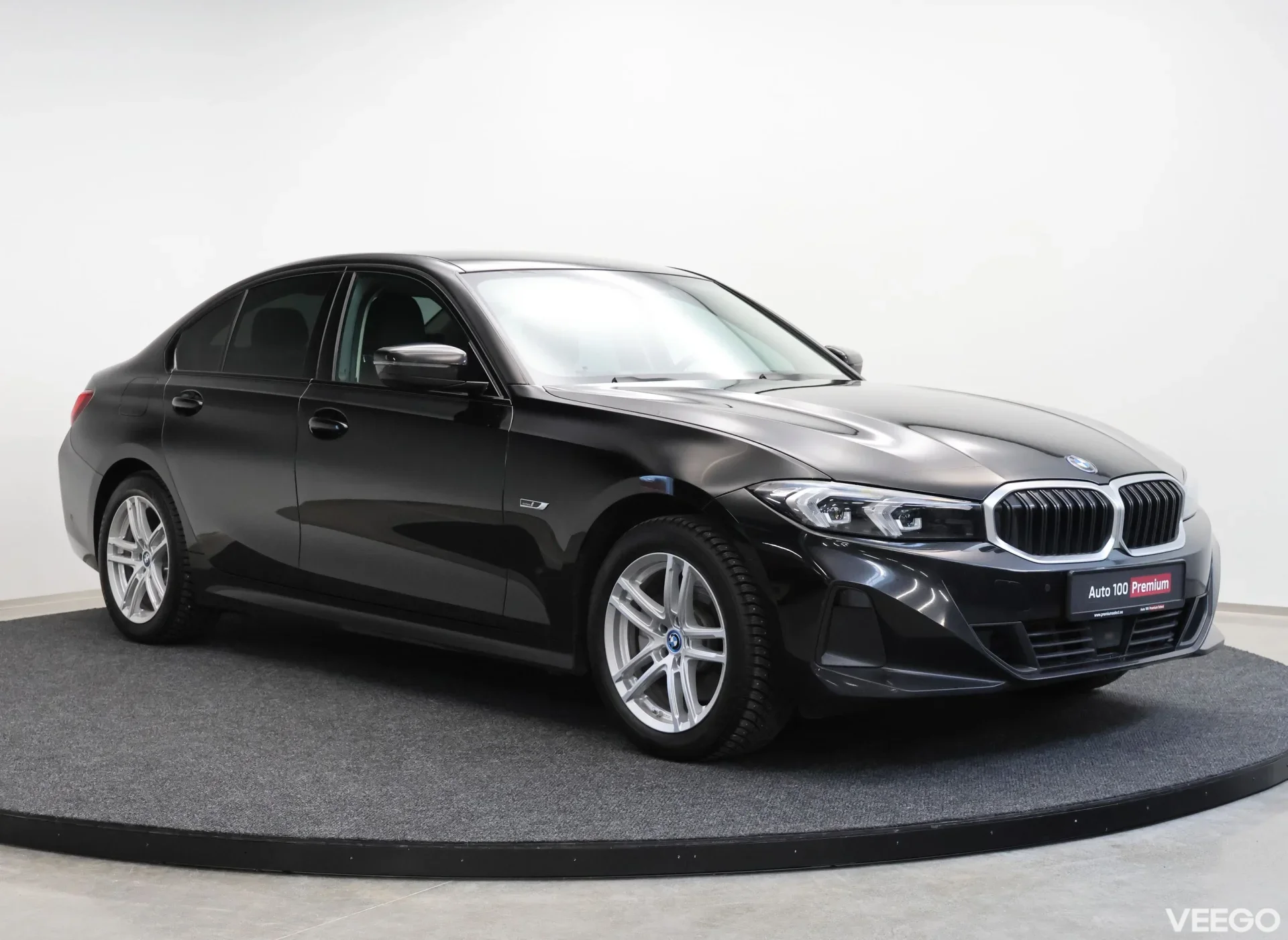 BMW 330 e xDrive LCI 2 215kW