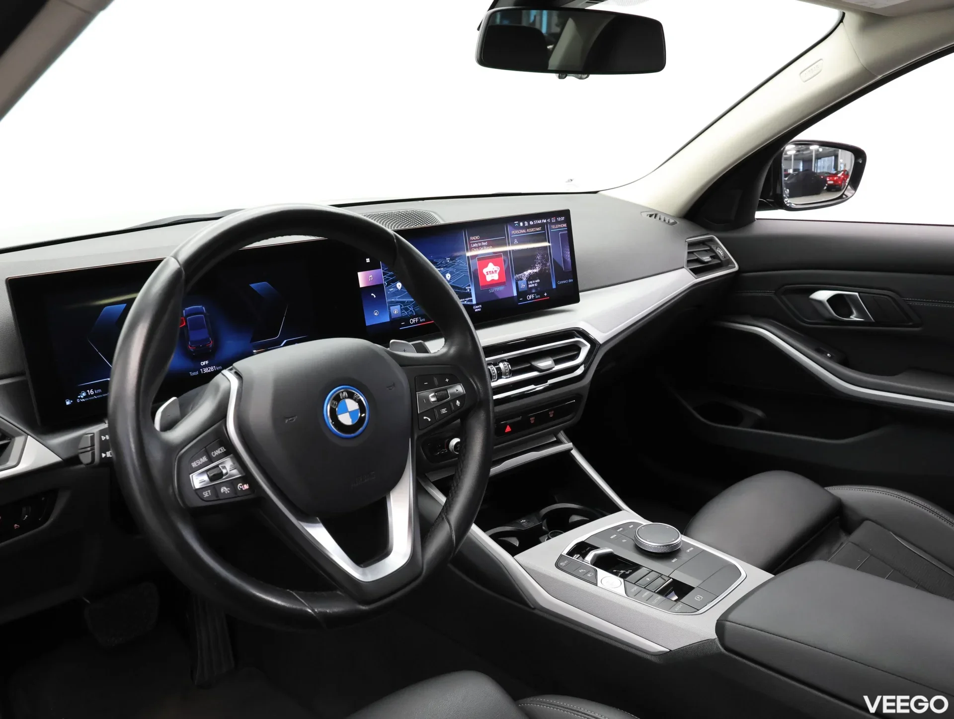 BMW 330 e xDrive LCI 2 215kW