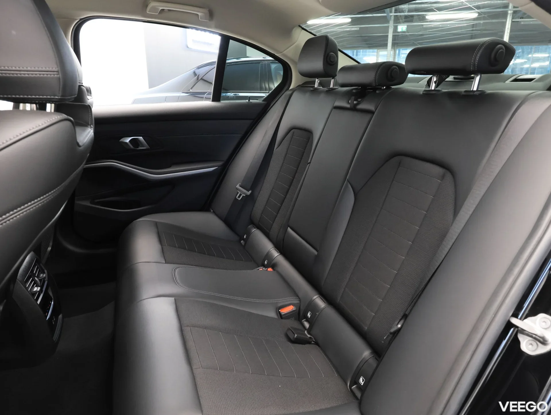 BMW 330 e xDrive LCI 2 215kW