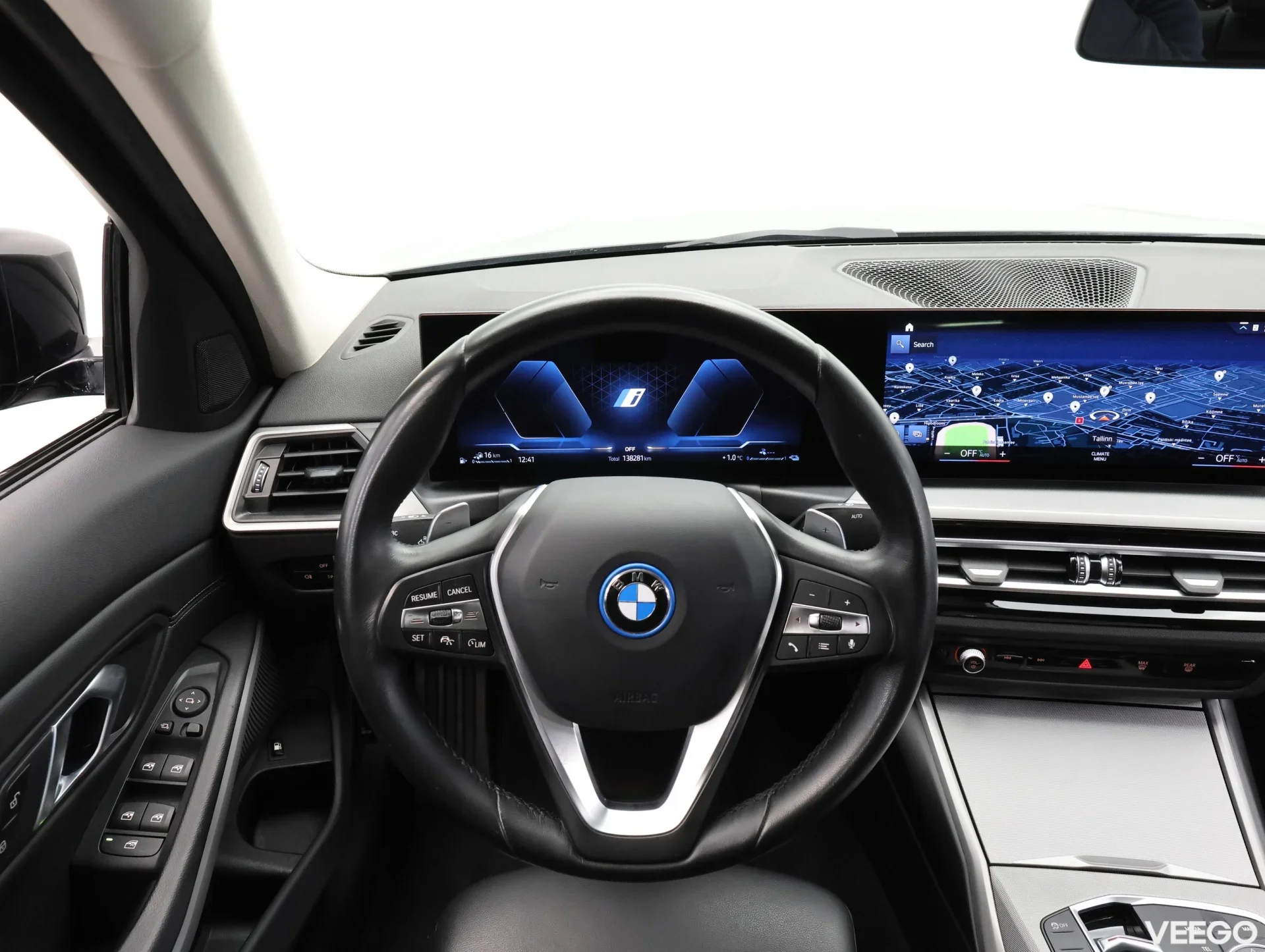 BMW 330 e xDrive LCI 2 215kW