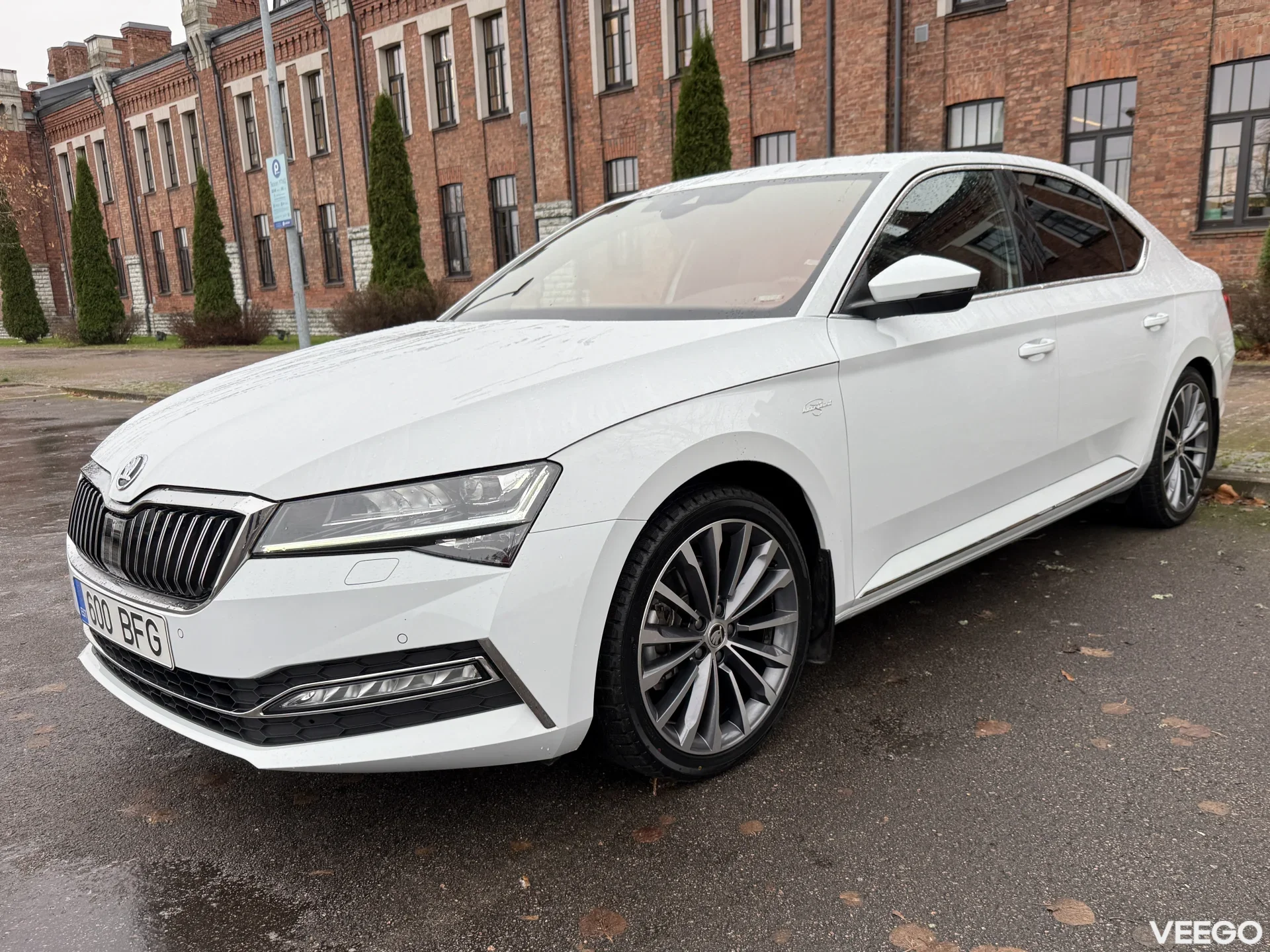 Skoda Superb 2.0 140kW