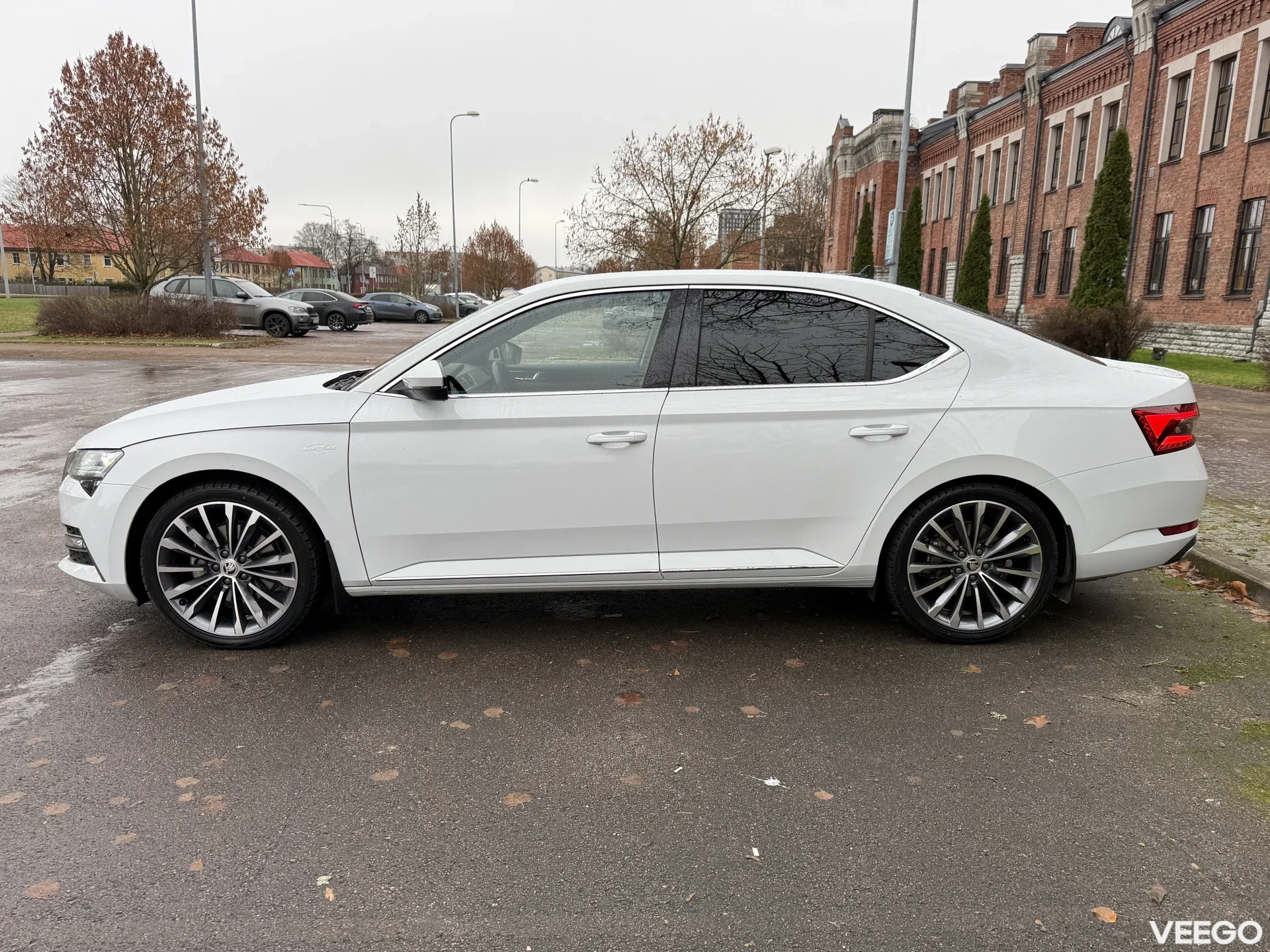 Skoda Superb 2.0 140kW