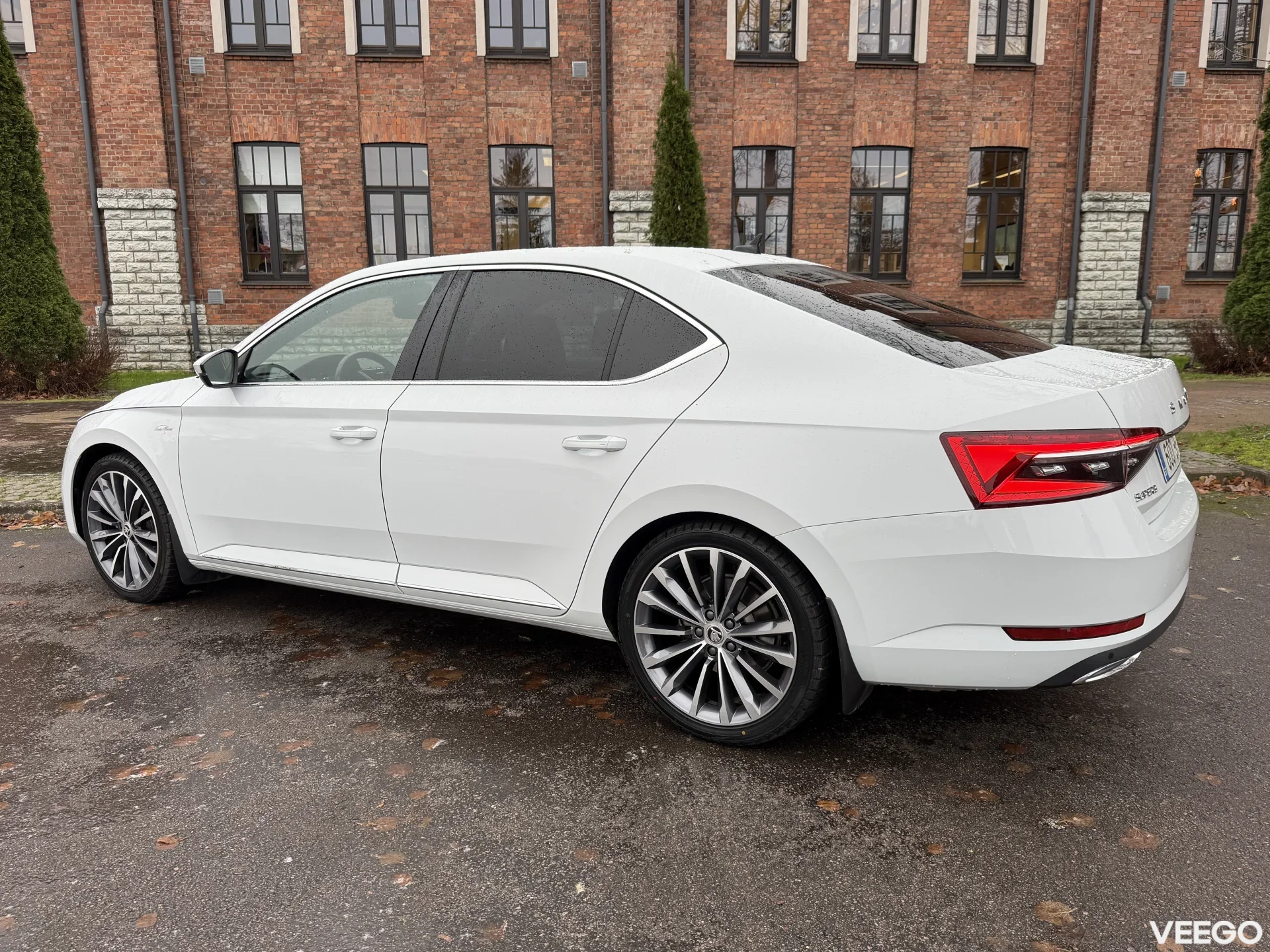 Skoda Superb 2.0 140kW