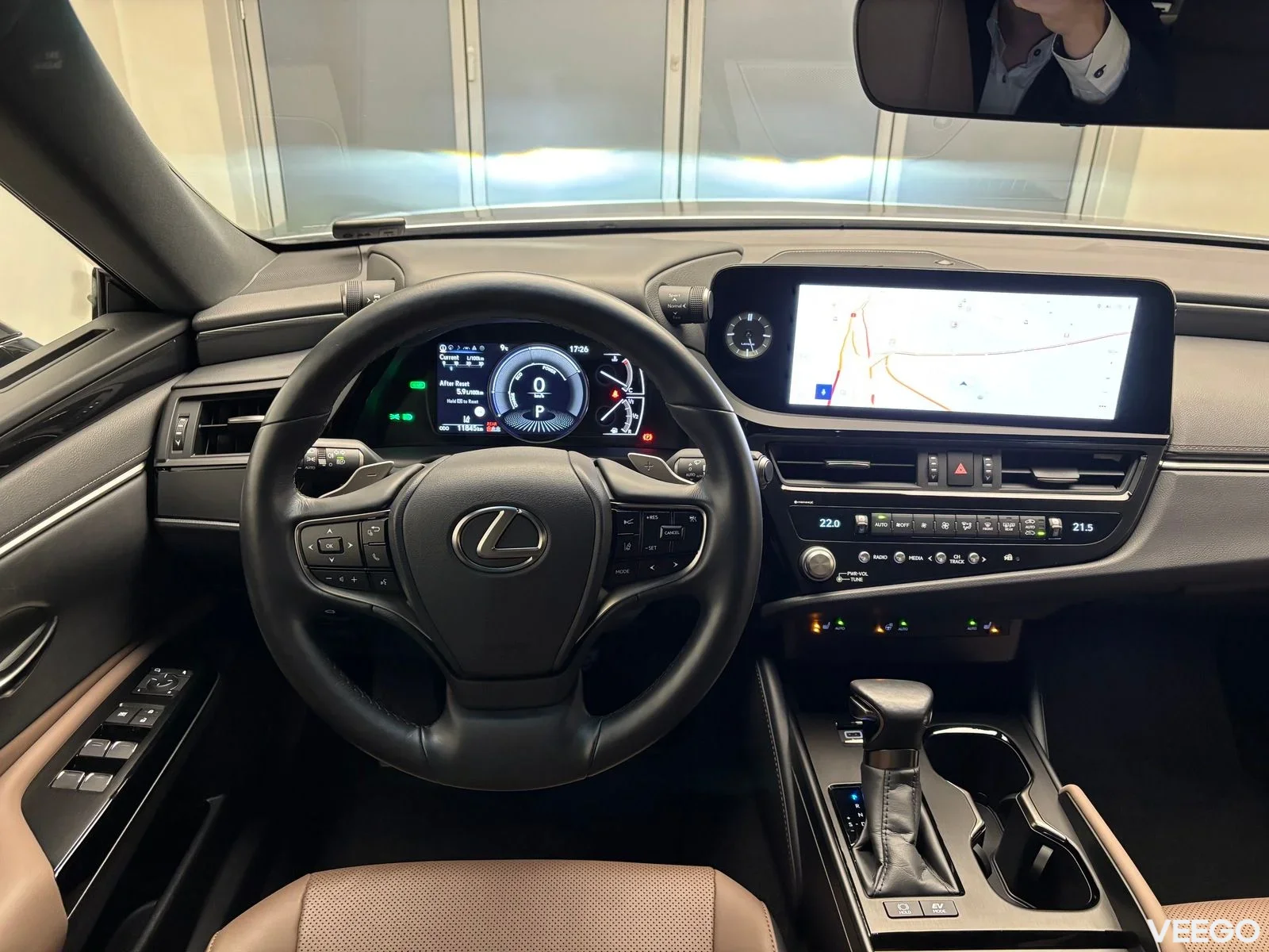 Lexus ES 300h - 131kW