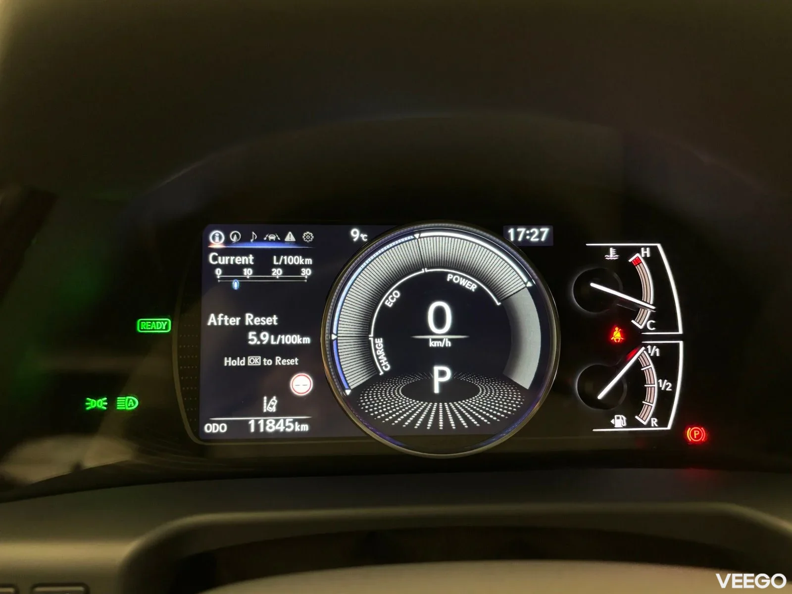 Lexus ES 300h - 131kW