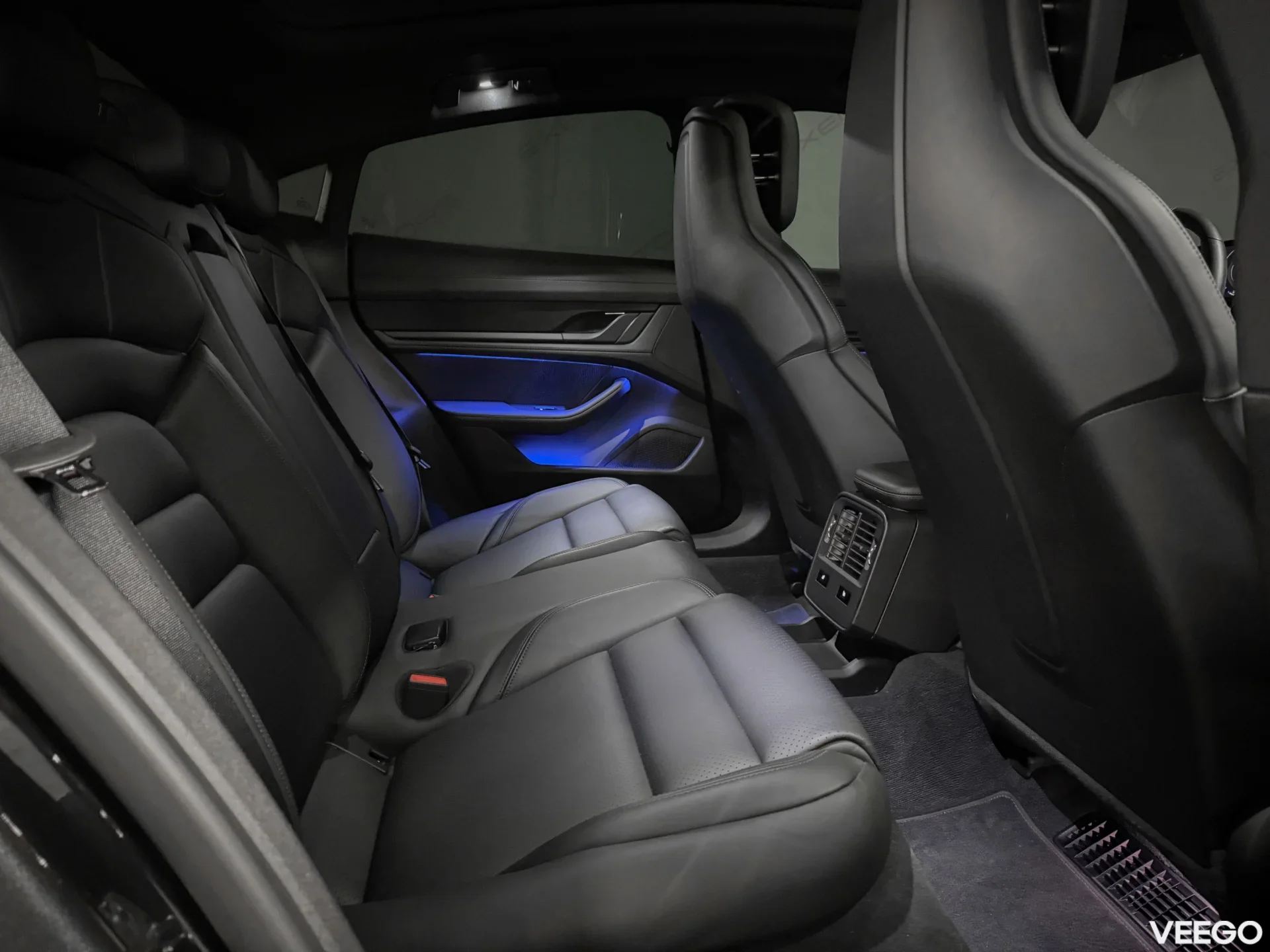 Porsche Taycan 4S Performance Battery Plus 0.0 420kW