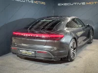 Porsche Taycan 4S Performance Battery Plus 0.0 420kW thumbnail