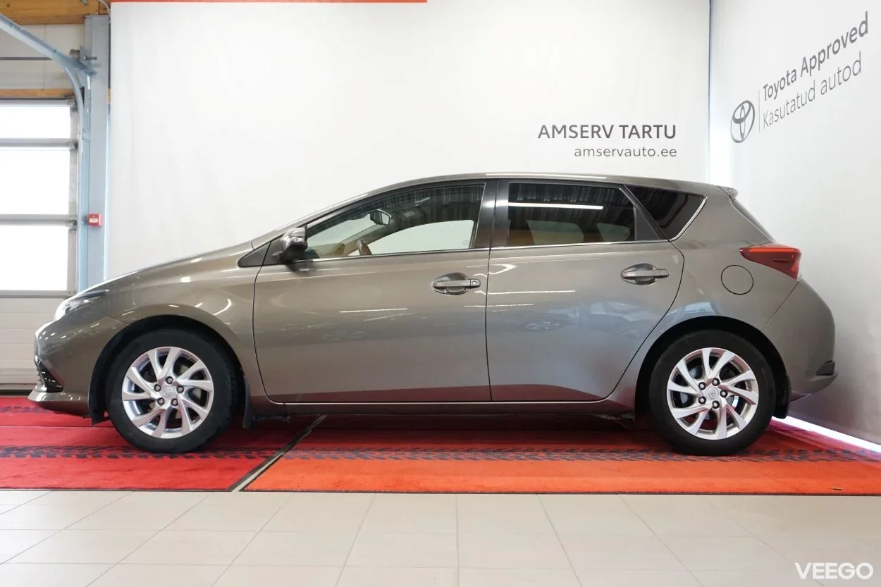 Toyota Auris Active Plus 1.6 97kW