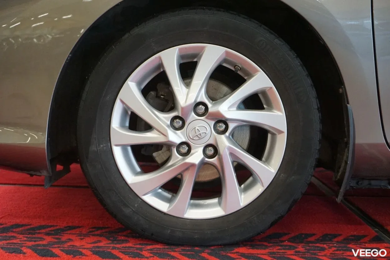 Toyota Auris Active Plus 1.6 97kW