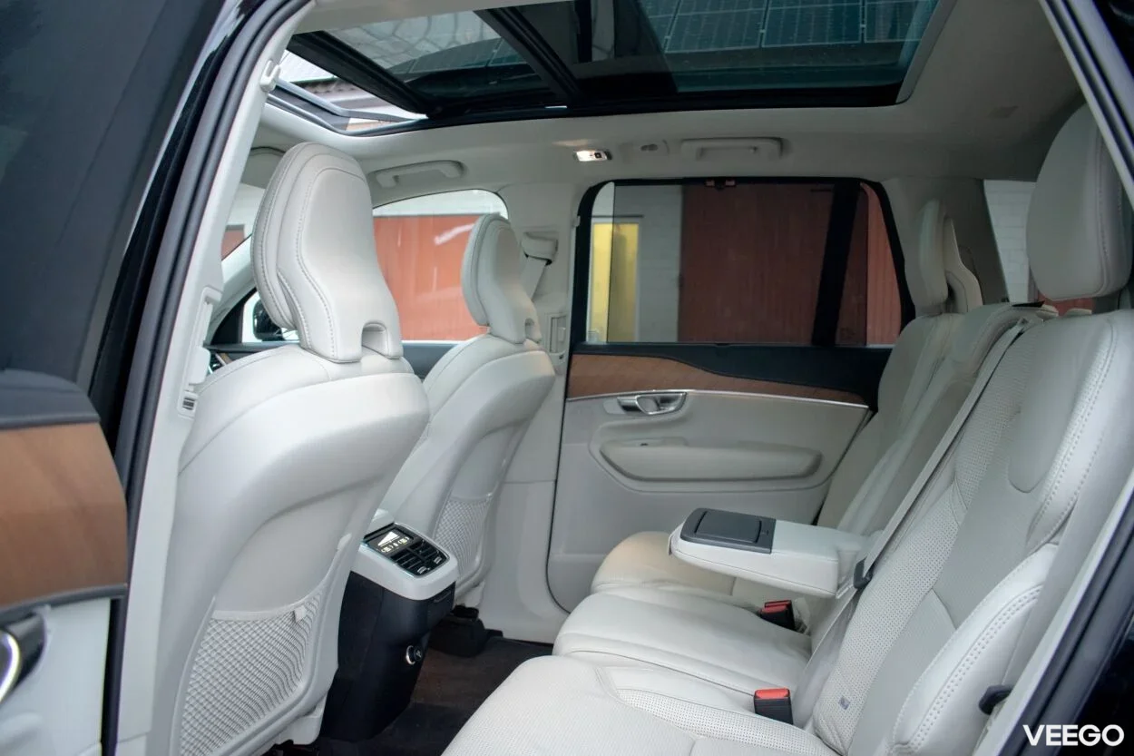 Volvo XC90 7s Inscription Intelli Safe PRO Xenium 2 173kW