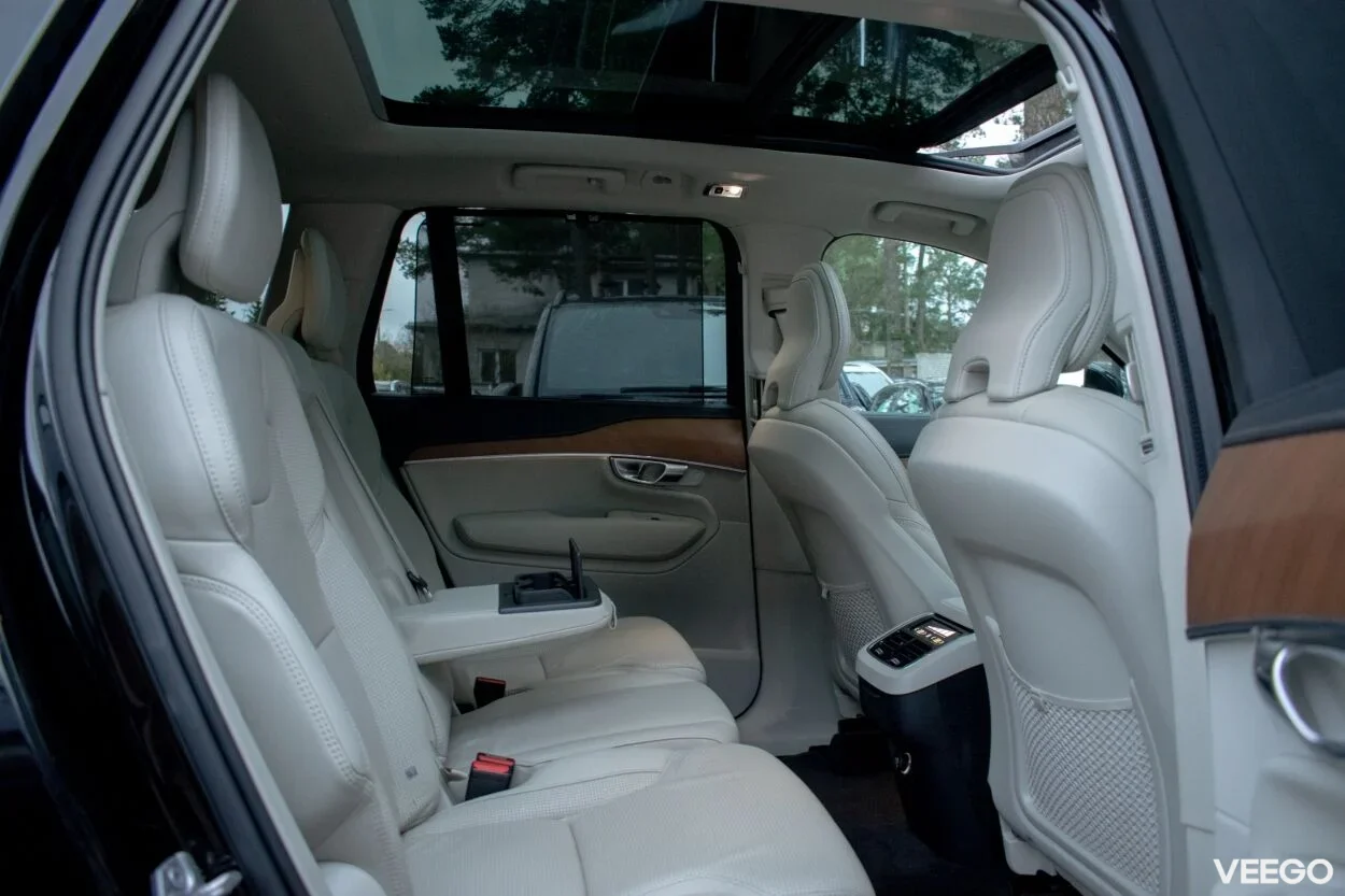 Volvo XC90 7s Inscription Intelli Safe PRO Xenium 2 173kW