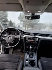 Volkswagen Passat 2.0 140kW thumbnail