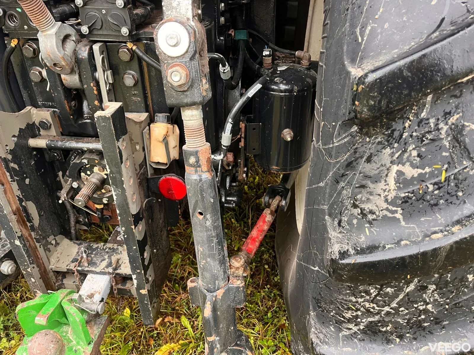 New Holland T8.330 235kW