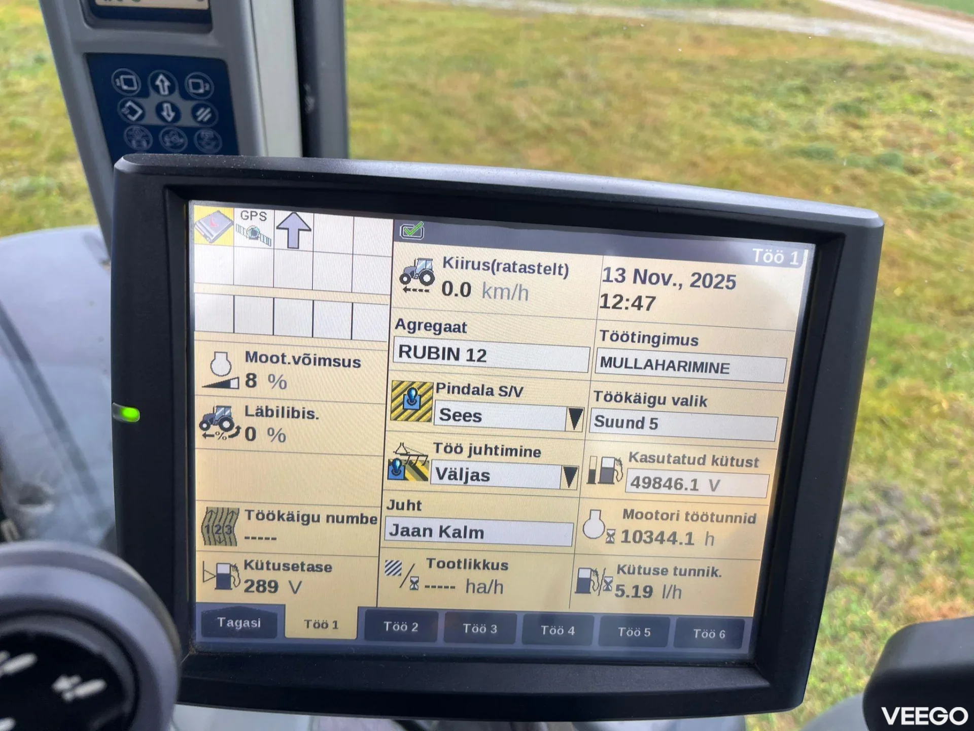 New Holland T8.330 235kW