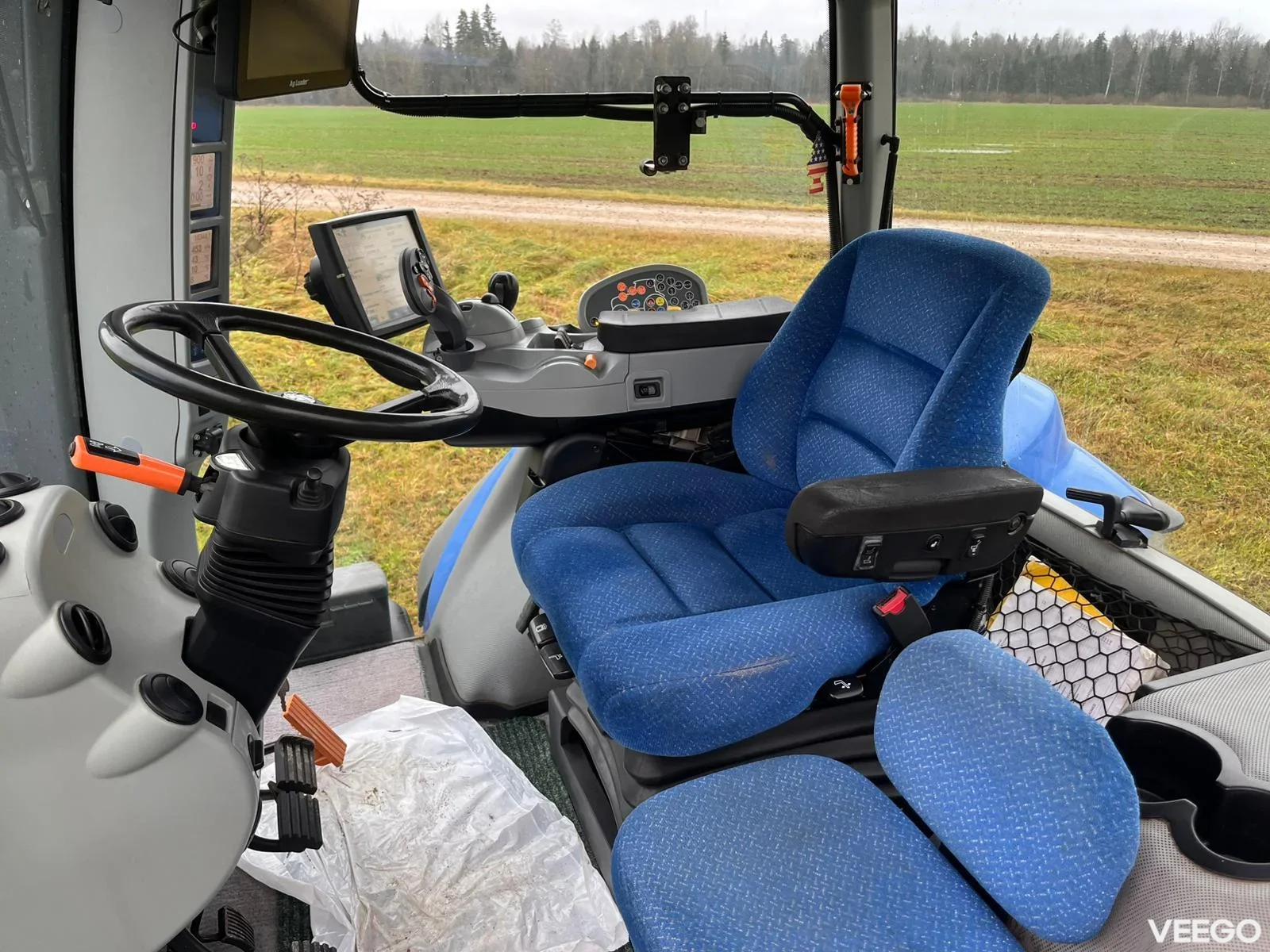 New Holland T8.330 235kW