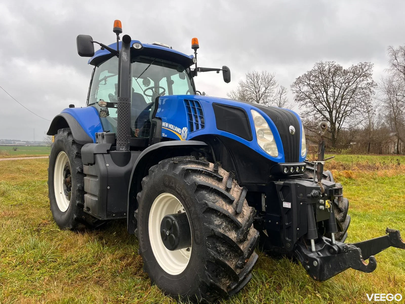 New Holland T8.330 235kW