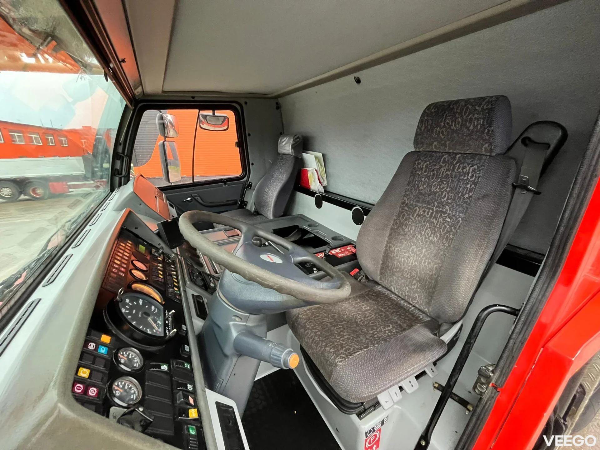 Tadano Faun ATF 45-3 MAX. LIFTING CAPACITY 50 ton / MAIN BOOM 34 m 240kW