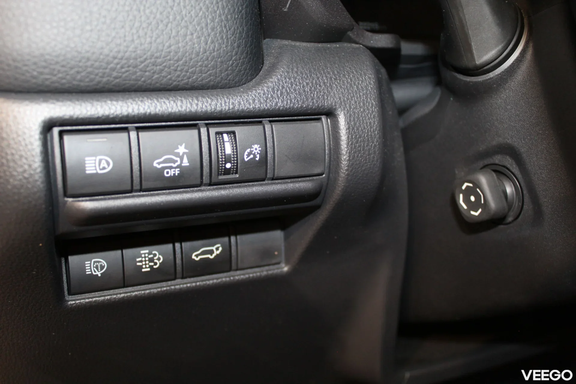 Toyota Land Cruiser Executive 4WD 2.8 151kW