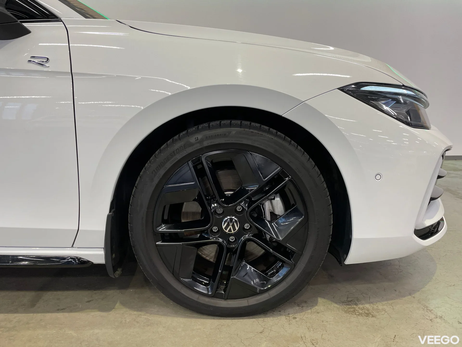 Volkswagen Passat Variant 4Motion R-Line Black Style 2 142kW