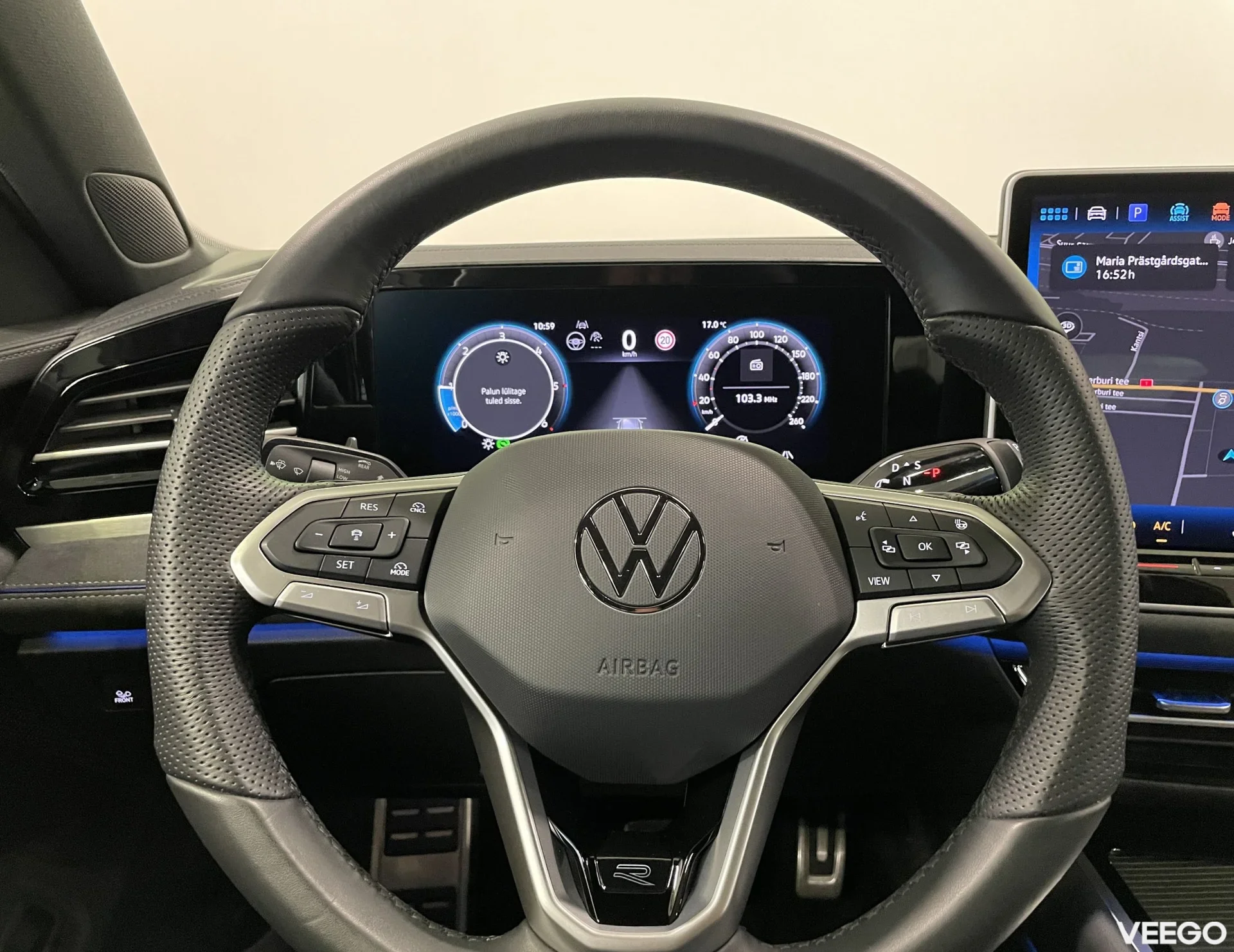 Volkswagen Passat Variant 4Motion R-Line Black Style 2 142kW