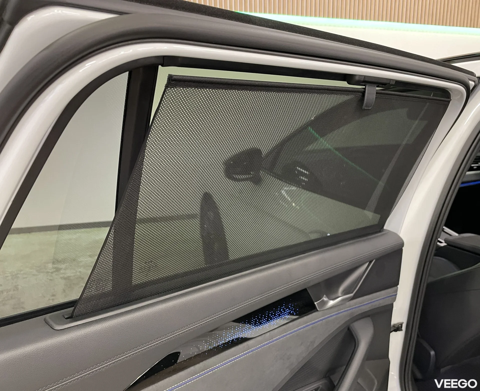 Volkswagen Passat Variant 4Motion R-Line Black Style 2 142kW