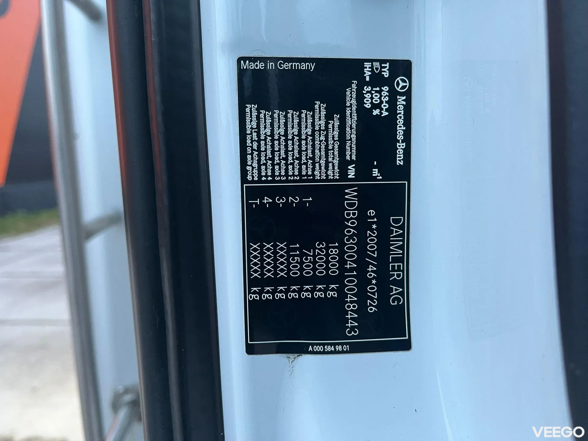 Mercedes-Benz Antos THERMOKING T-1200R / BOX L=8502 mm 235kW