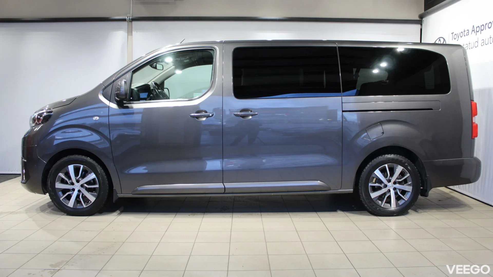 Toyota Proace Verso Long Family 2 90kW