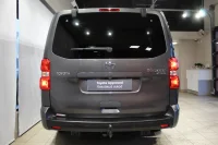 Toyota Proace Verso Long Family 2 90kW thumbnail