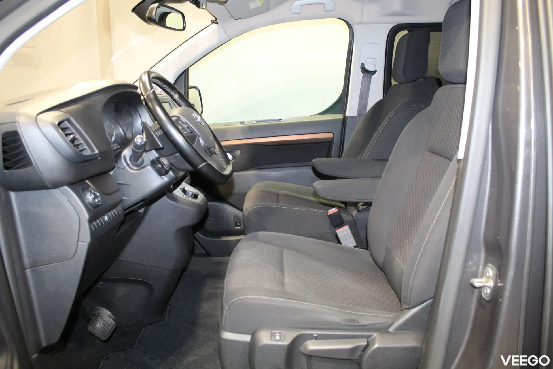 Toyota Proace Verso Long Family 2 90kW