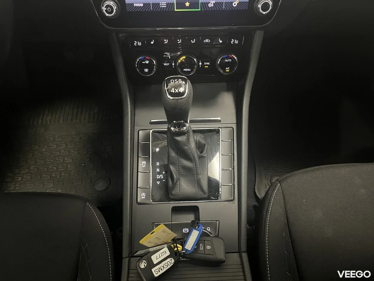 Skoda Superb HB Active FL 4x4 2 140kW