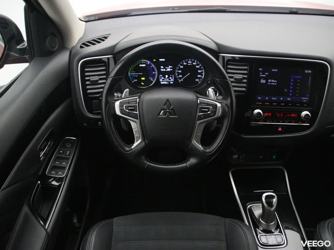 Mitsubishi Outlander 2.4 99kW