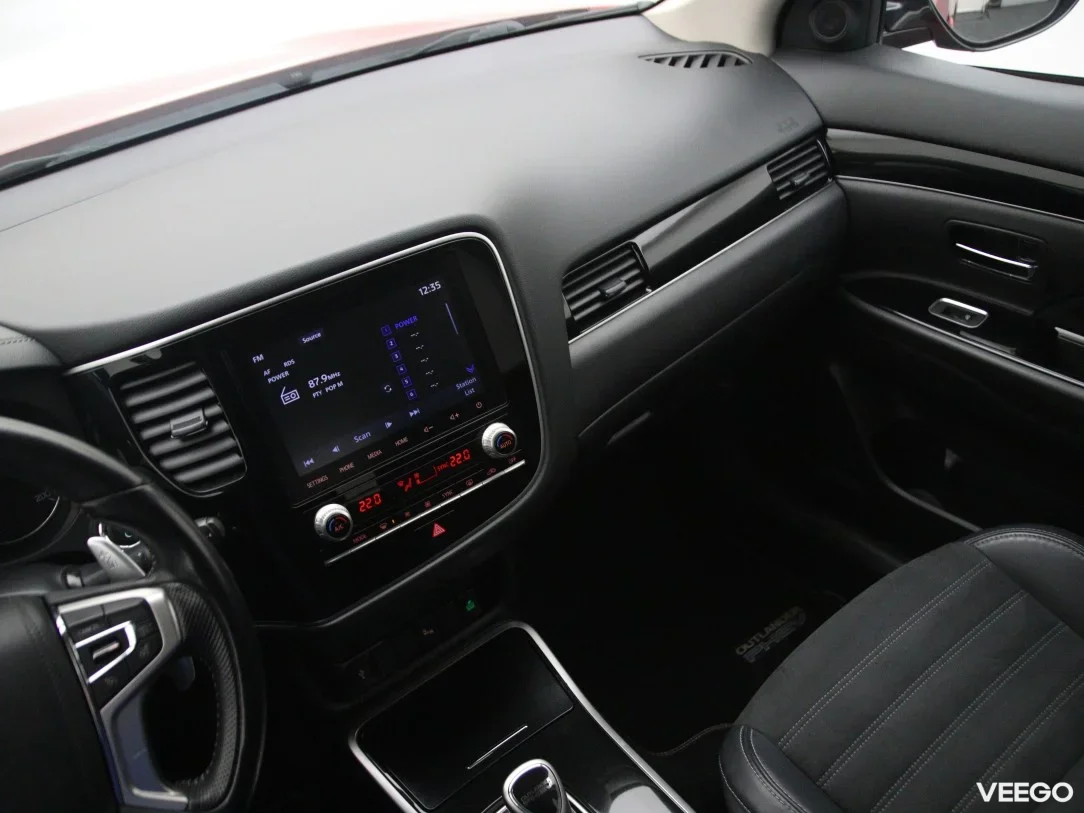 Mitsubishi Outlander 2.4 99kW