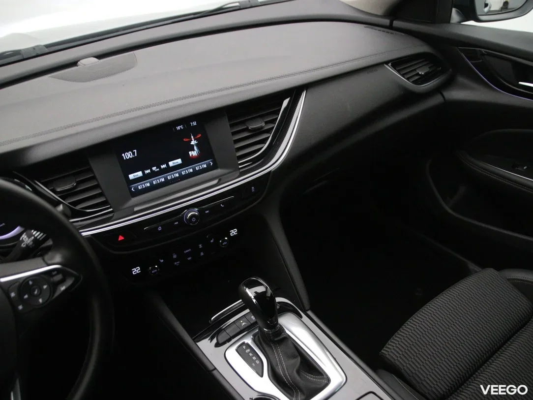 Opel Insignia 1.5 121kW