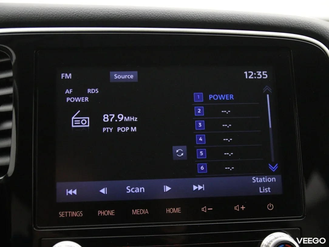 Mitsubishi Outlander 2.4 99kW