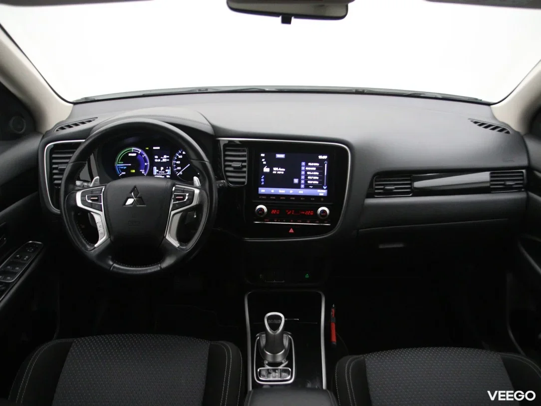 Mitsubishi Outlander 2.4 99kW