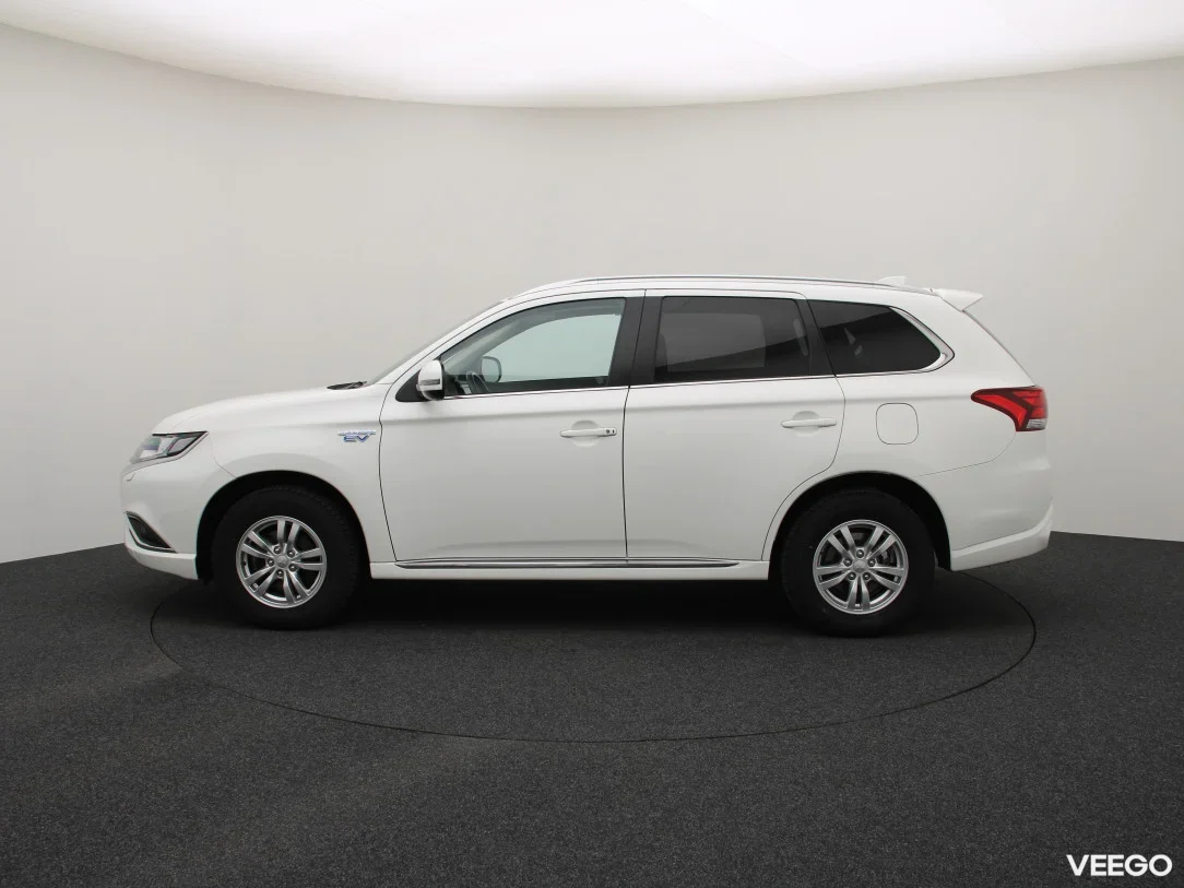 Mitsubishi Outlander 2.4 99kW
