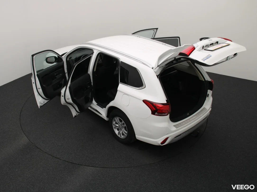 Mitsubishi Outlander 2.4 99kW