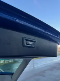 BMW 520 2.0 140kW thumbnail