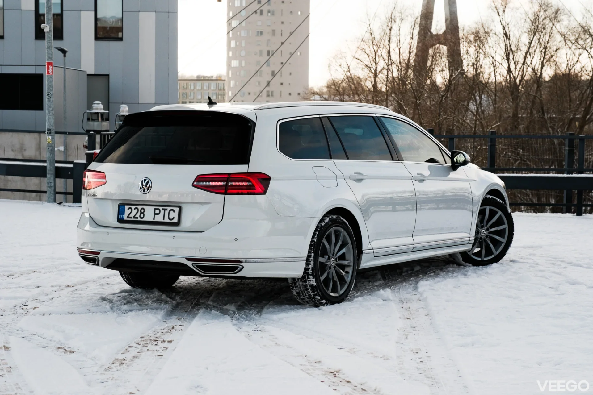 Volkswagen Passat 2.0 140kW