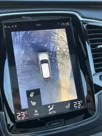 Volvo XC90 R-Design 2.0 165kW thumbnail