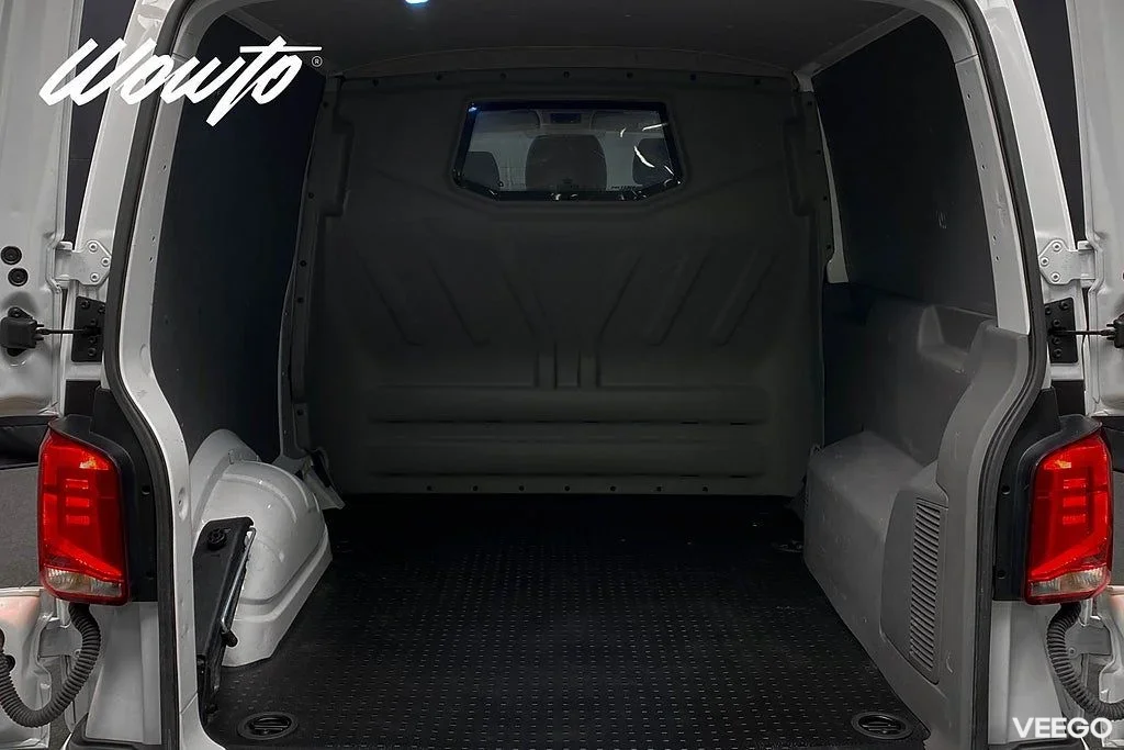 Volkswagen Transporter Kombi 2.0 TDI DSG 150HK L2 5-Sits 110kW