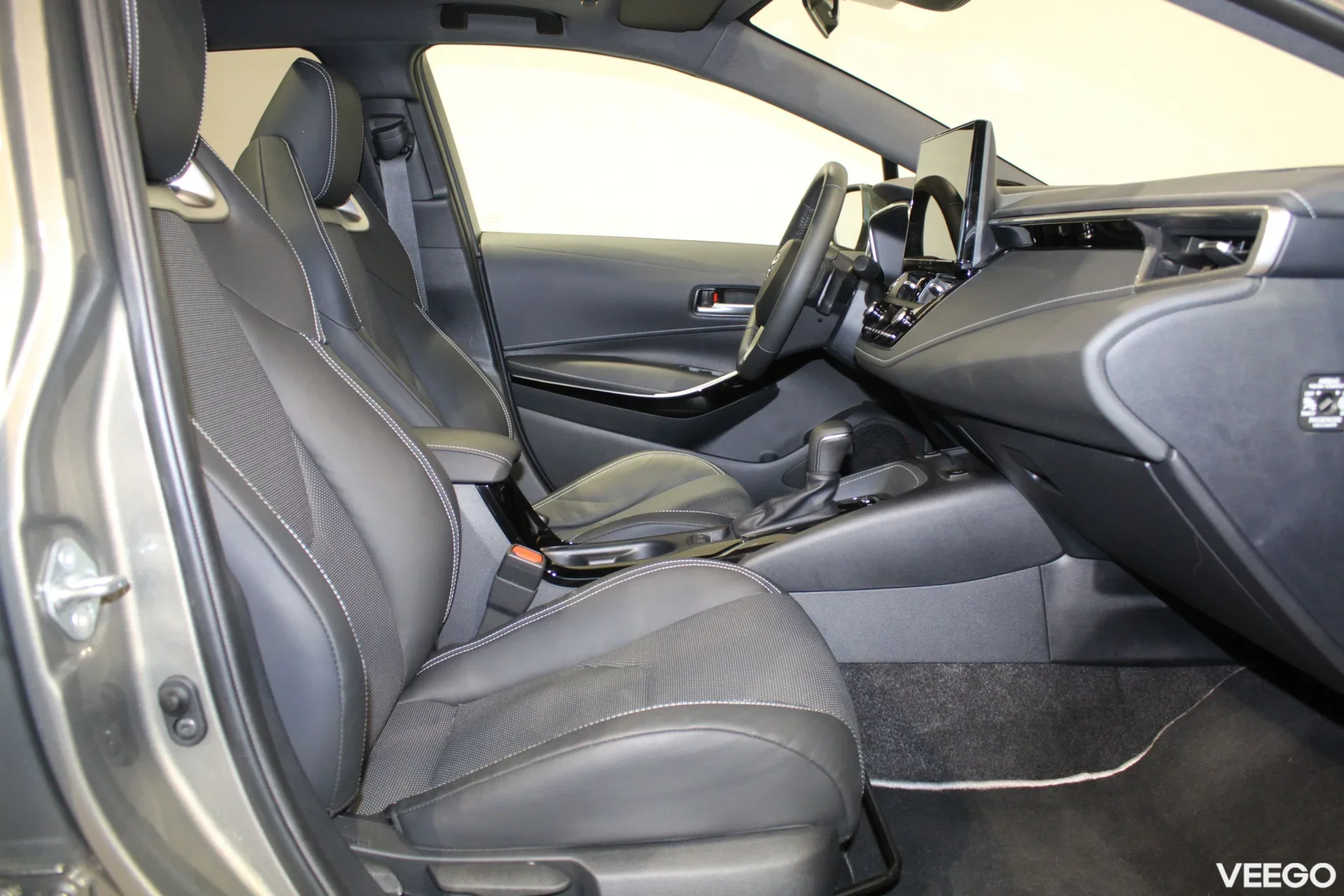 Toyota Corolla Touring Sports Luxury 2 112kW