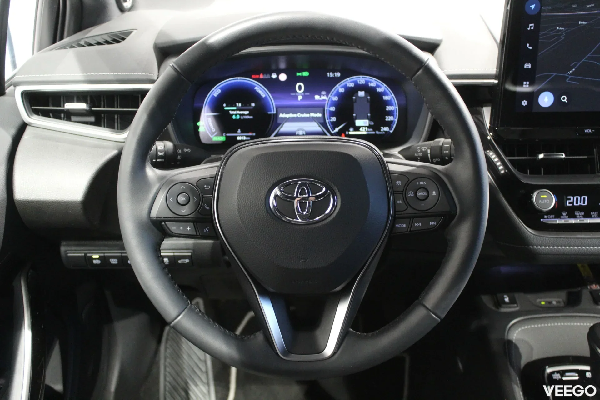 Toyota Corolla Touring Sports Luxury 2 112kW