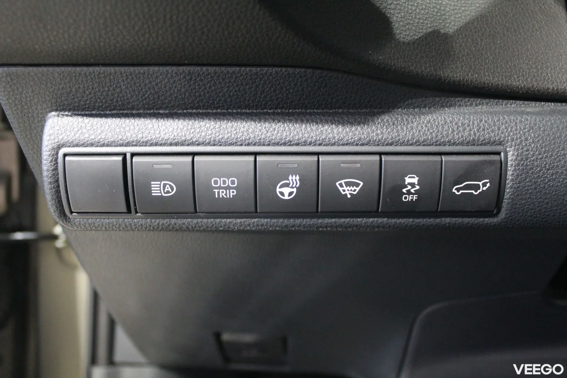 Toyota Corolla Touring Sports Luxury 2 112kW