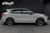 Porsche Cayenne Turbo S E-Hybrid 680 /Carbon Design /Se Spec 500kW thumbnail