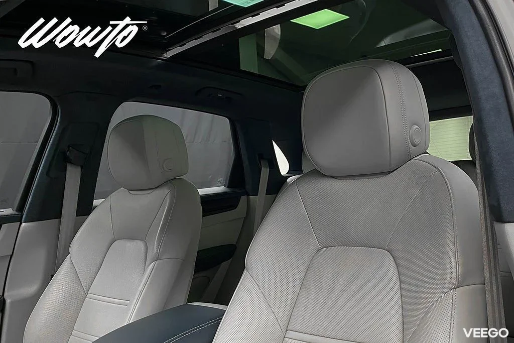 Porsche Cayenne Turbo S E-Hybrid 680 /Carbon Design /Se Spec 500kW