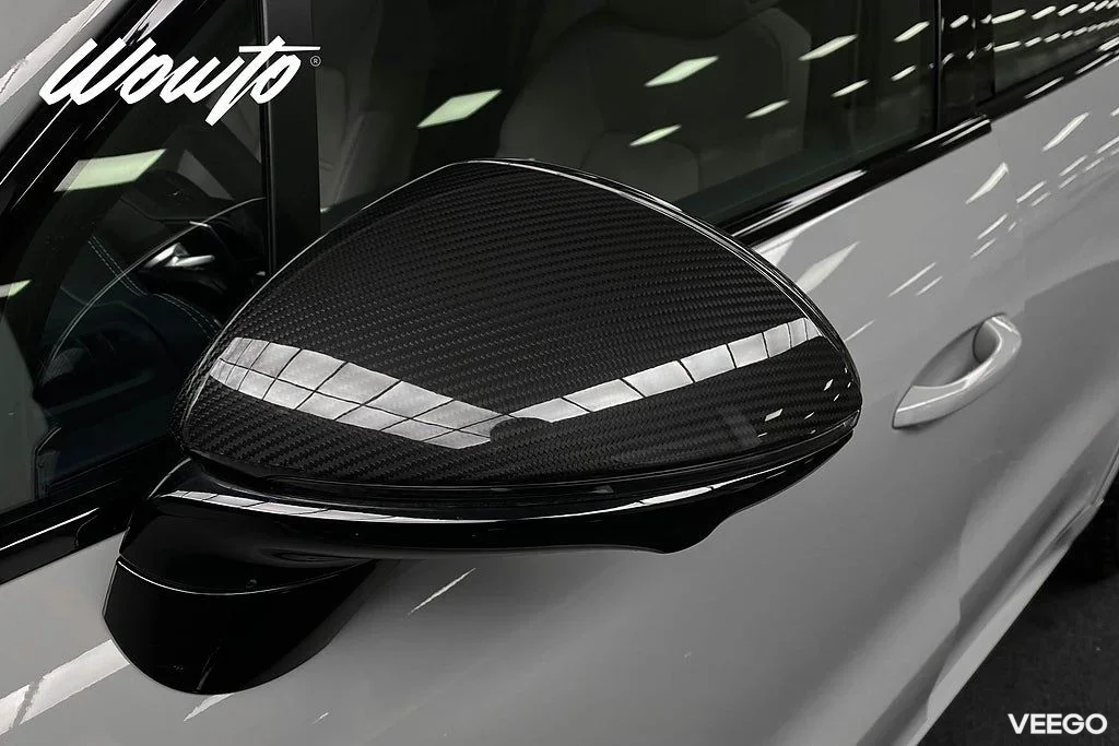 Porsche Cayenne Turbo S E-Hybrid 680 /Carbon Design /Se Spec 500kW