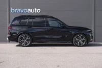 BMW X7 xDrive40d M Sportpakett 3 250kW thumbnail