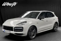 Porsche Cayenne Turbo S E-Hybrid 680 /Carbon Design /Se Spec 500kW thumbnail