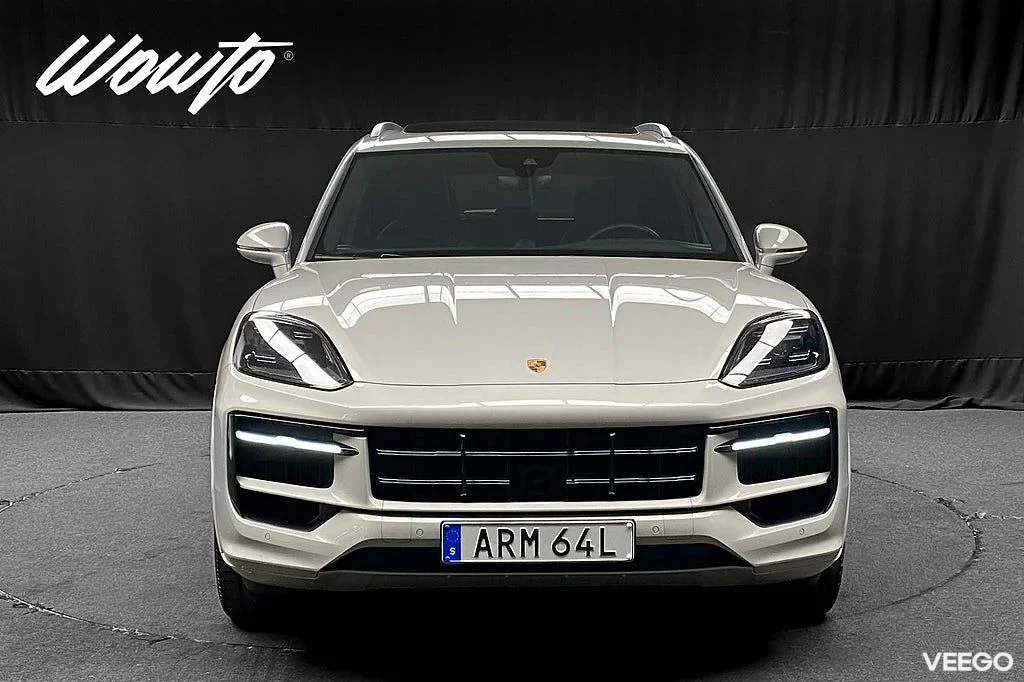Porsche Cayenne E-Hybrid 470HK /18-Vägs /Pano /Bose /Se Spec/4.95% 346kW